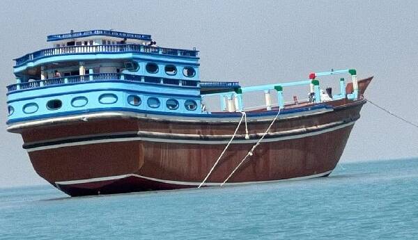 سومین لنج فعال در قاچاق سوخت توقیف شد