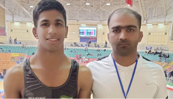 راهیابی کشتی‌گیر کرمانی به فینال مسابقات کشوری