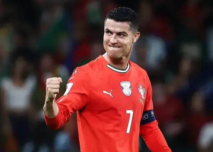 کری رونالدو برای ایرلندیها؛ من را هو کنید!