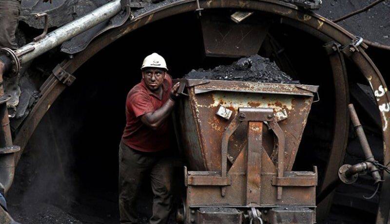 رنج مرگ و معاش در معدن زغالسنگ