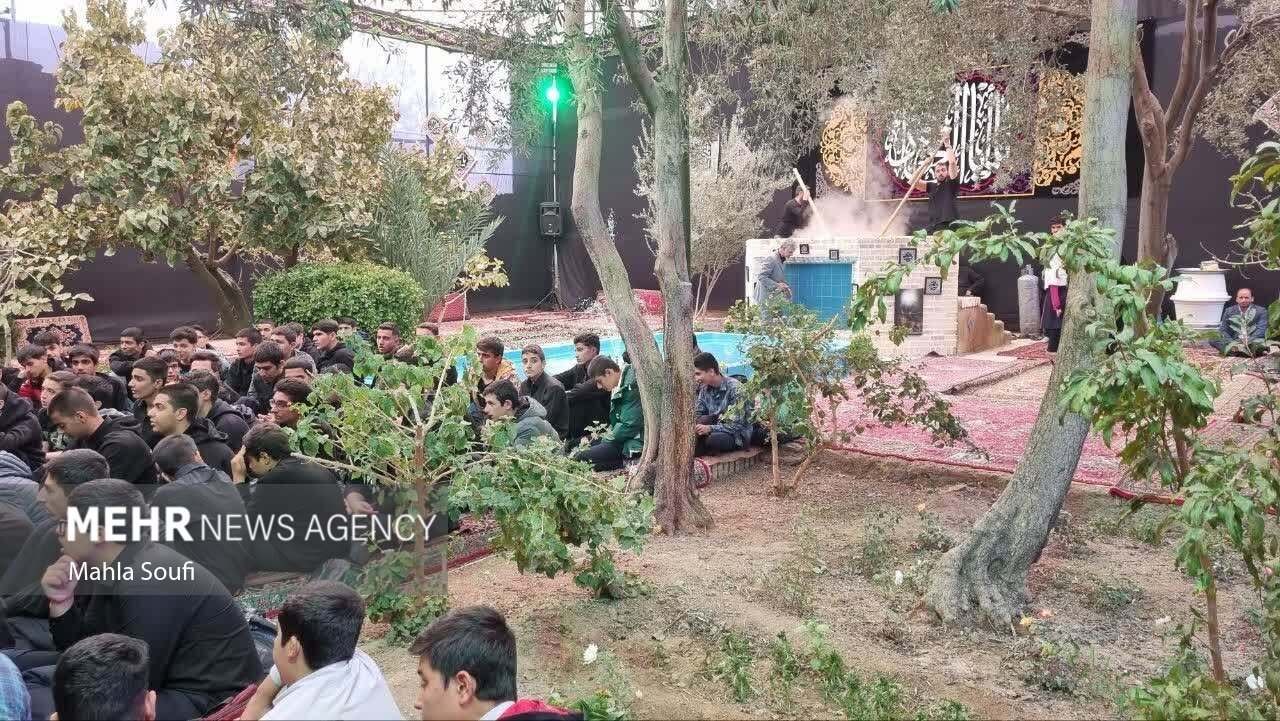  آیین عزاداری سنتی و مذهبی سمنوپزان خیمه مادری در ساوه