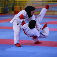 مسابقات هنرهای رزمی ترکیبی قهرمانی بانوان کشور در اراک آغاز شد