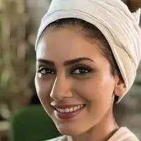 چهره ها/ژست متفاوت مونا فرجاد در عکس تازه‌اش