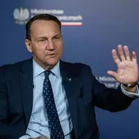 وزیر خارجه لهستان: ترجیح میدهیم علف بخوریم تا اینکه دوباره مستعمره روسیه شویم