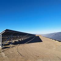 آغاز مراحل اجرای نیروگاه خورشیدی ۵۰۰ مگاواتی در زنجان