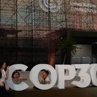 لحظه اخراج هیئت اسرائیلی از کنفرانس بینالمللی آب و هوای برزیل