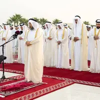 عکس/ شرکت امیر قطر در نماز باران