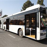 اتوبوس‌های ۱۲متری درون شهری وارد قم می‌شود