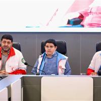 هلال‌گردی دانش‌آموزان با رئیس جمعیت هلال احمر/ دعوت از دانش‌آموزان برای عضویت در هلال‌احمر