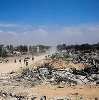 حملات هوایی رژیم صهیونیستی به غزه و ممانعت از انتقال تیم‌های امدادرسان