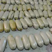 کشف ۱۸۶ بسته هروئین از معدهٔ ۳ متهم