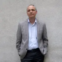 پیشنهاد رئیس قوه قضائیه و لوازم منطق آن