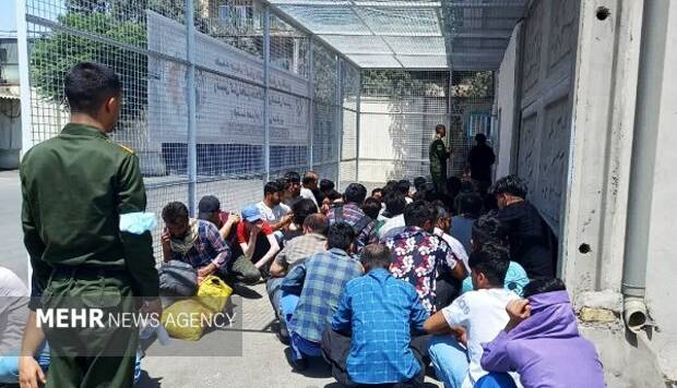 جمع آوری ۵۷۹ نفر اتباع بیگانه غیرمجاز در زاهدان