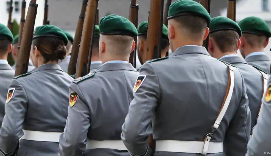 طرح جدید آلمان برای بازسازی ارتش و رویارویی احتمالی با روسیه