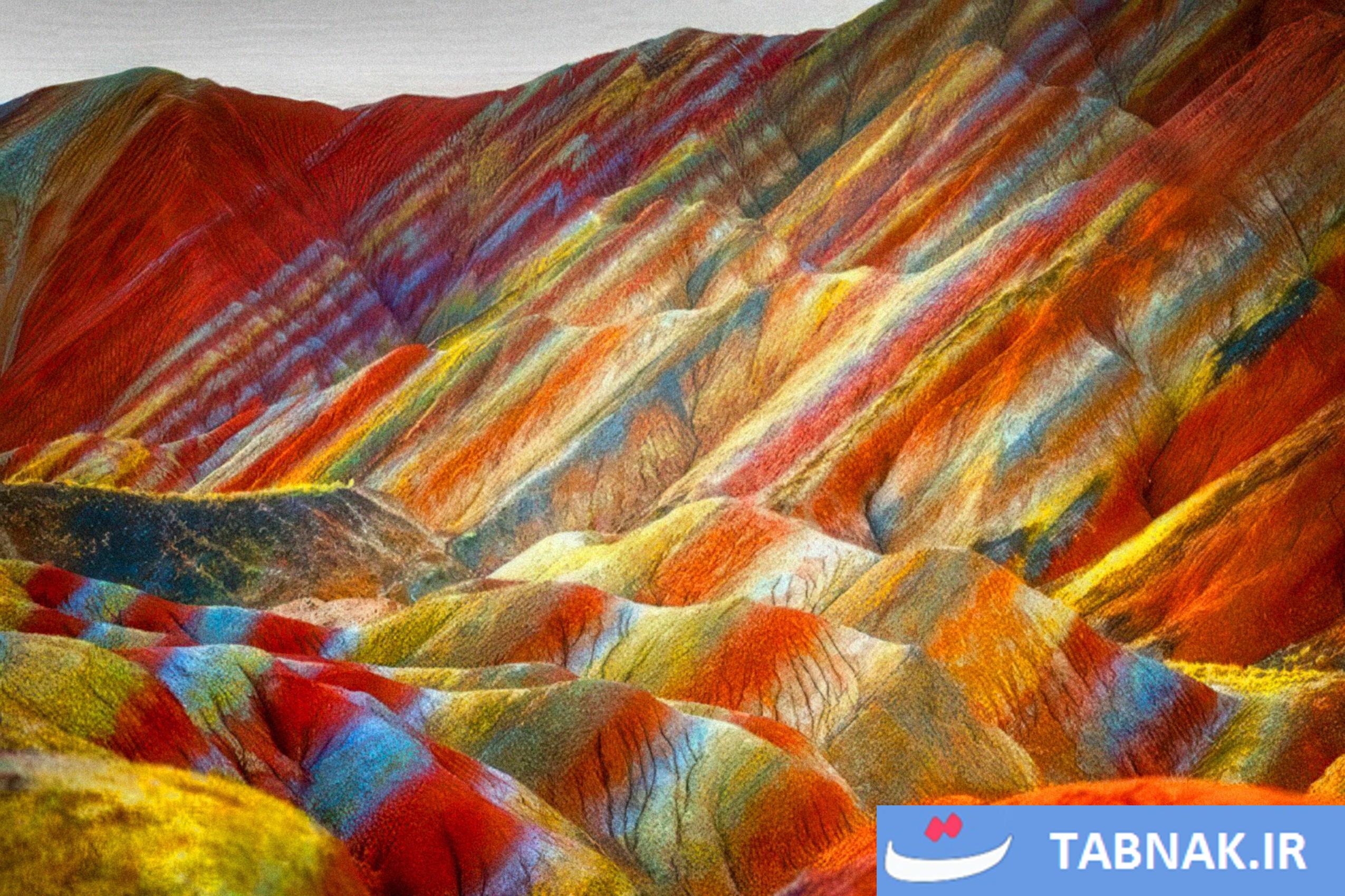 جادوی رنگ و نور در جزیره هرمز