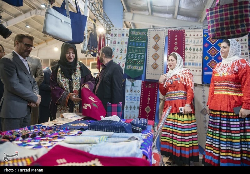 پانزدهمین نمایشگاه صنایع دستی استان کرمانشاه