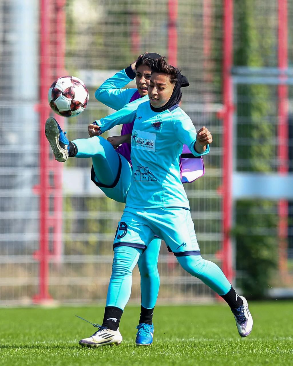 اولین جلسه تمرین خاتون بم در شهر ووهان چین