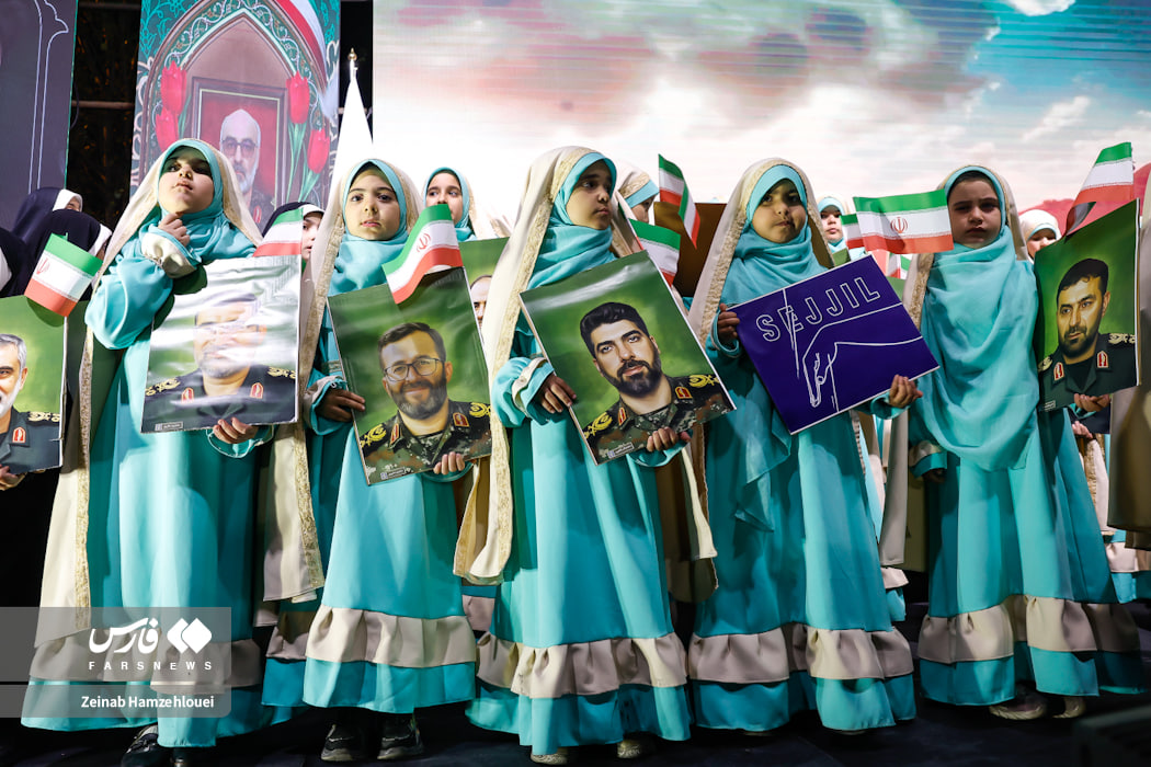 رونمایی سرود رفیق