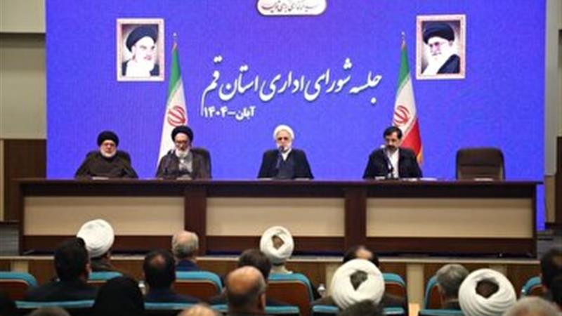 تمرکز دشمن بر گسترش ولنگاری و برهنگی و ایجاد نارضایتی مردم است