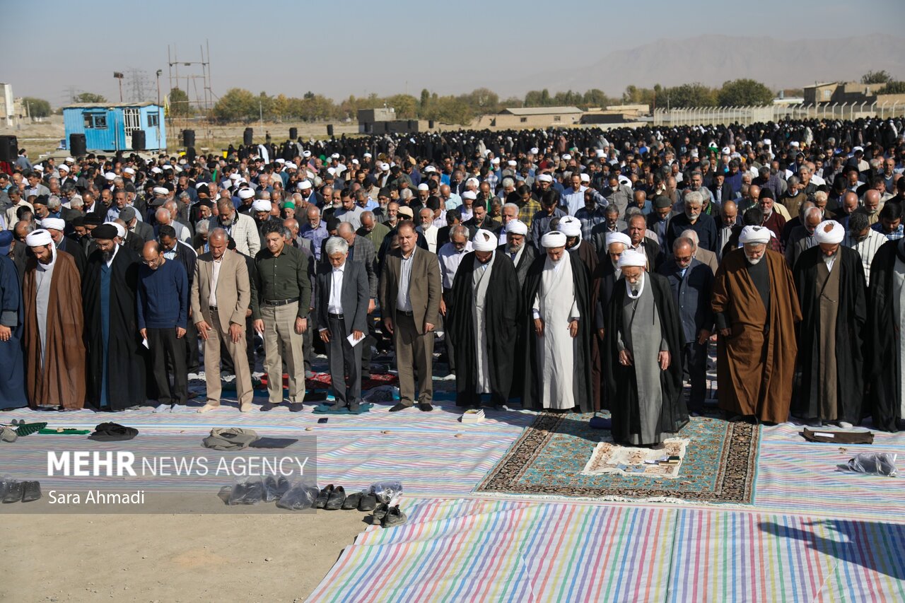 عکس/اقامه نماز باران در مشهد