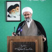 تاکید امام جمعه سمنان بر رفع نیاز آبی استان از خلیج فارس یا دریای خزر