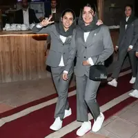 بدرقه جذاب زنان فوتسالیست با کت و شلوار!
