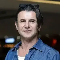 چهره ها/ استایل گنگ امین حیایی با کاپشن چرم