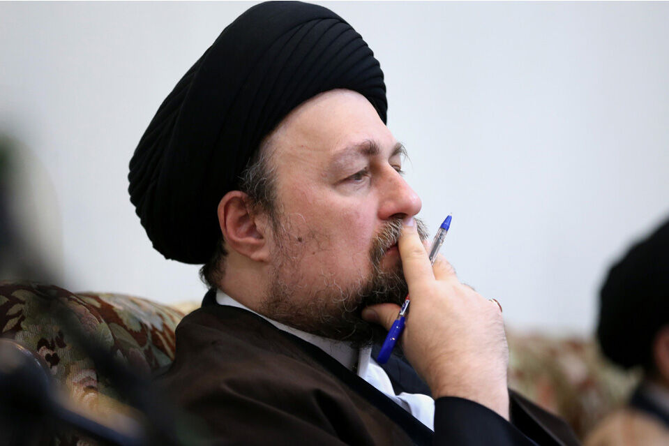 سیدحسن خمینی به احمدی‌نژاد پیام داد