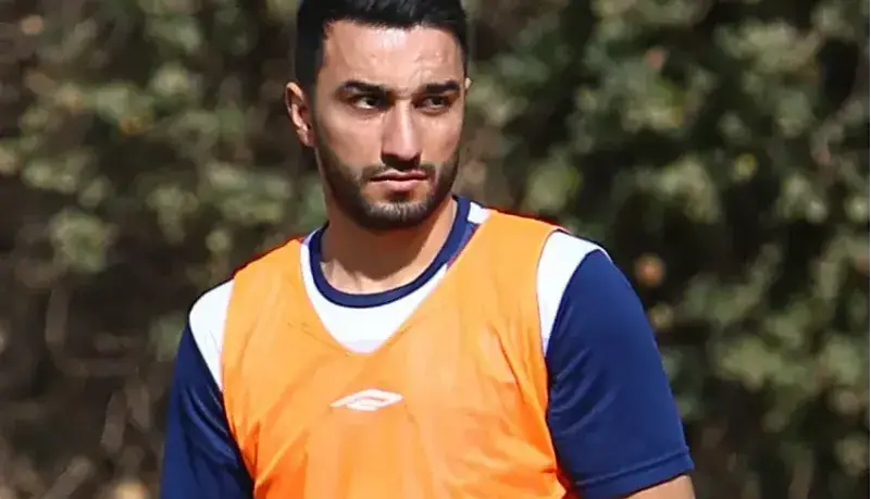 گلگهر برای پرسپولیس دست به توپ شد!