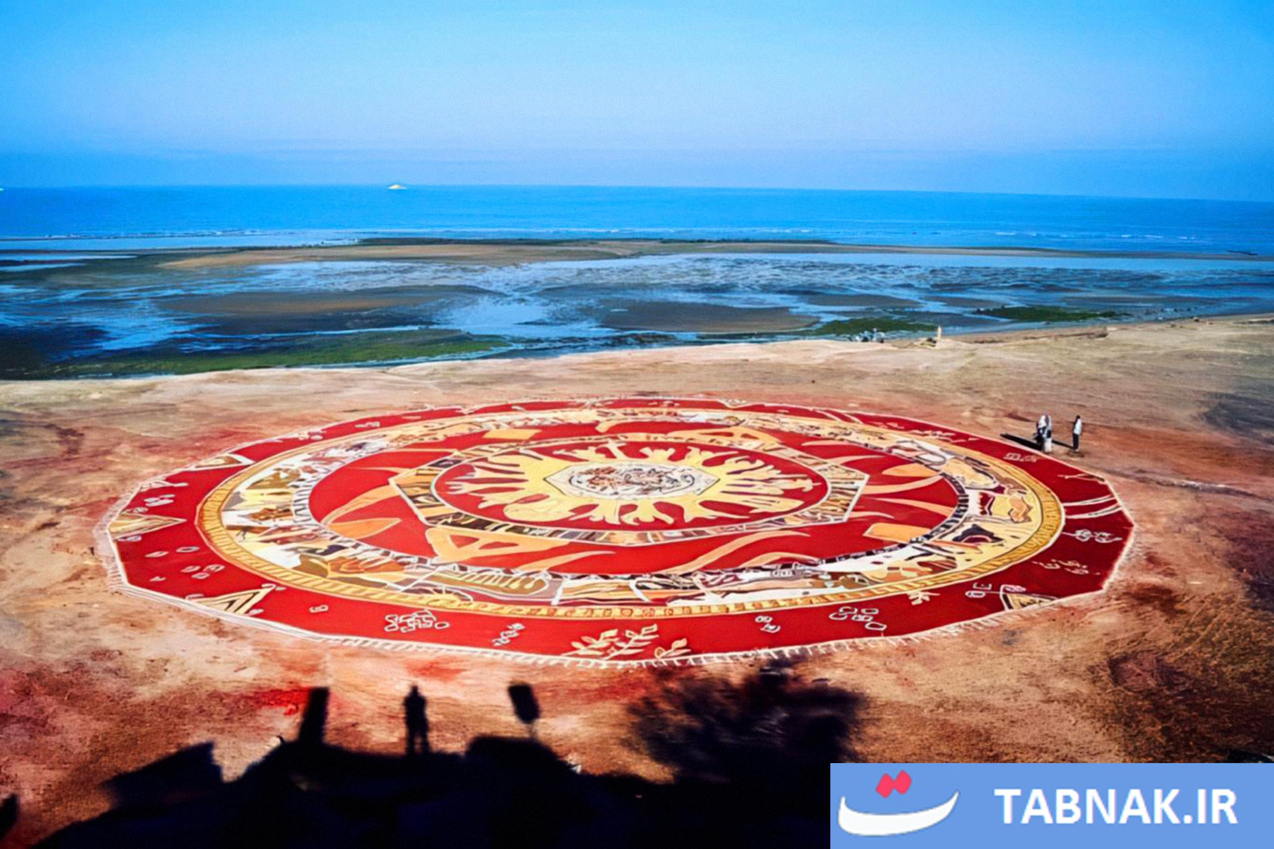 جادوی رنگ و نور در جزیره هرمز