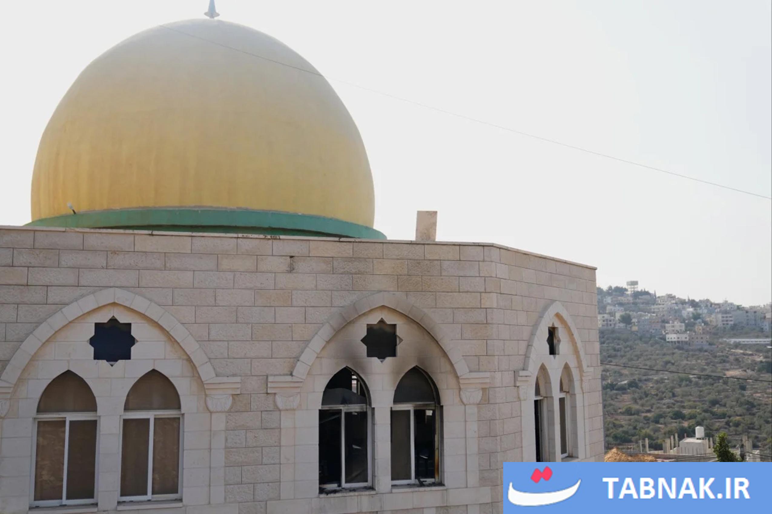  یورش نظامیان و شهرک نشینان صهیونیست به کرانه باختری