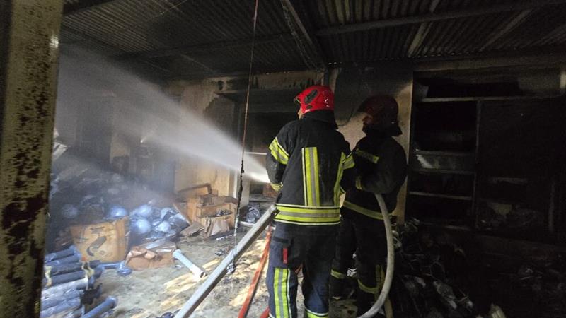 وقوع آتش‌سوزی در شهرک صنعتی شهرکرد