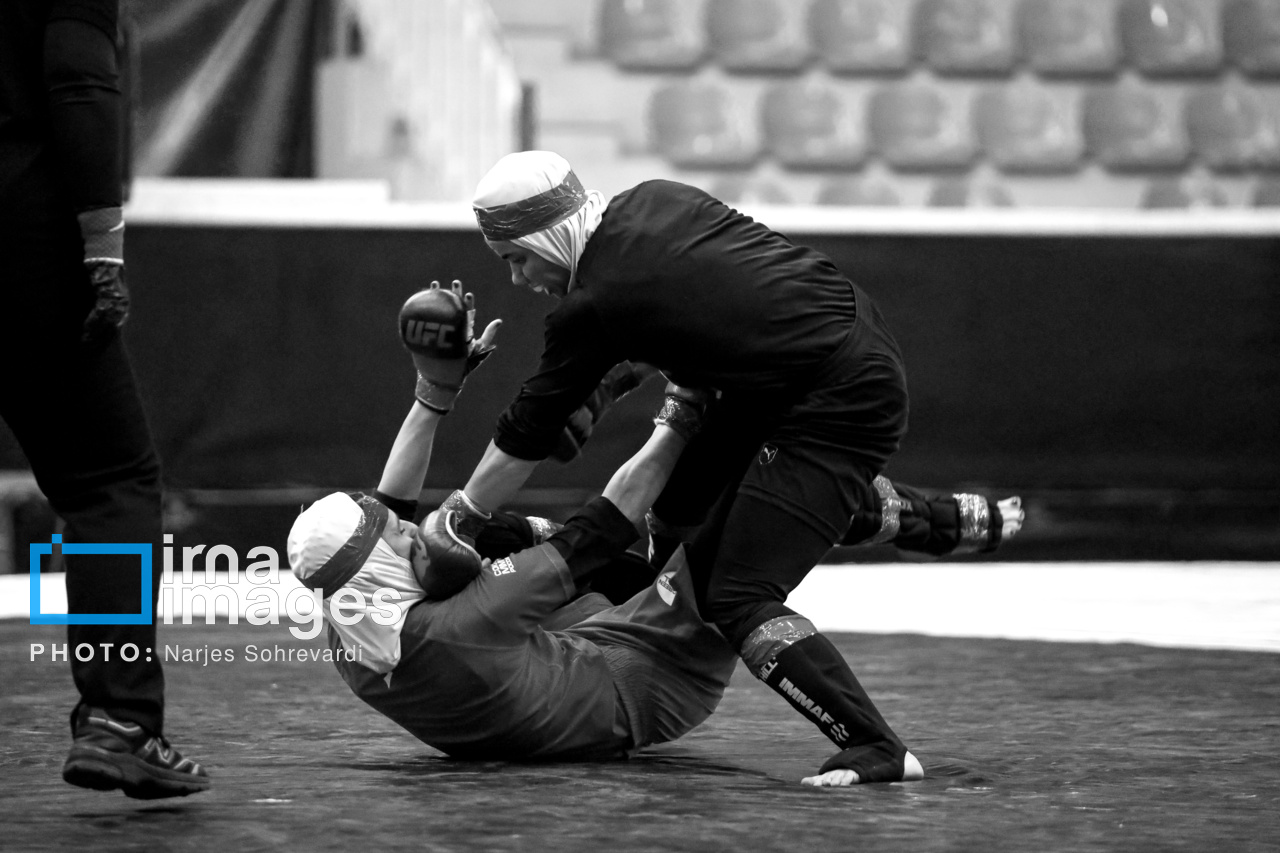مسابقات MMA زنان قهرمانی کشور در اراک