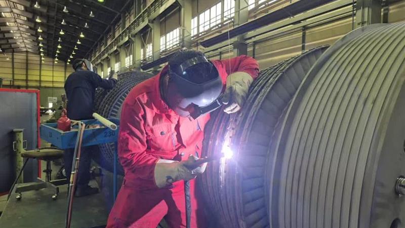 آغاز تعمیرات اساسی واحد گازی نیروگاه نیشابور به دست متخصصان ایرانی