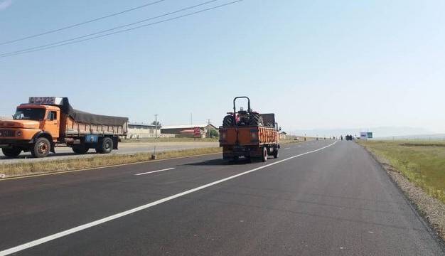 ۳۵ کیلومتر از محور ازنا - شازند زیر بار ترافیک رفت