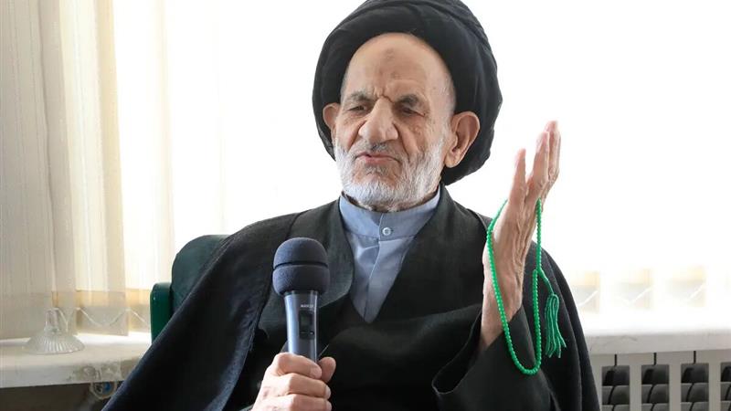 امام جمعه بیرجند خواستار ثبت و بازگو کردن کرامات شهدا شد