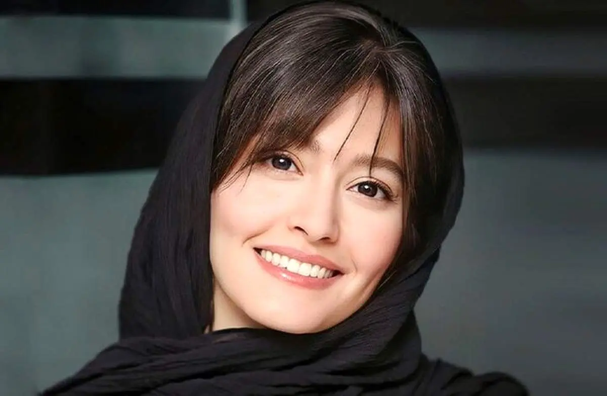 چهره ها/ «پردیس احمدیه» لباس بابانوئل پوشید!