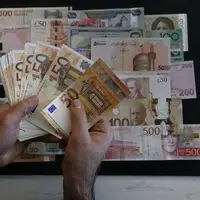 جریمه ۵ میلیاردریالی قاچاقچی ارز در فرودگاه امام (ره)