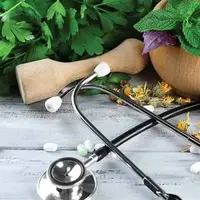 ماجرای پذیرش دانشجو در دانشگاه جعلی طب سنتی در ایران