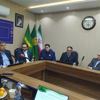 تاکید استاندار مرکزی بر ضرورت هدایت نقدینگی کمباینسازی به سمت تولید