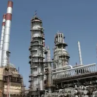 اصفهان درمحاصره ۵ فلر پالایشگاه؛ پیگیری قضایی آلودگی۲ شرکت بزرگ فولادی