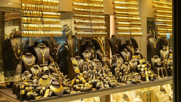 پیشبینی قیمت طلا و سکه «یکشنبه»؛ قیمت اصلاح میشود؟