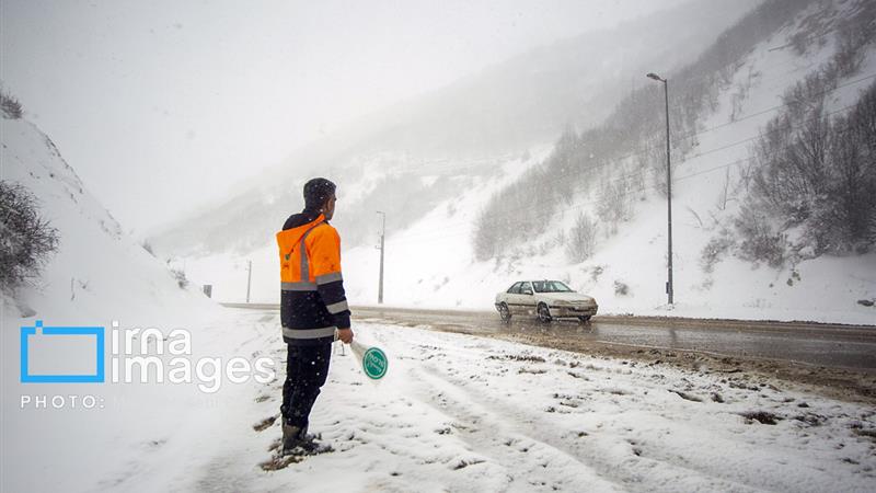 گردنه تته در سروآباد مسدود شد