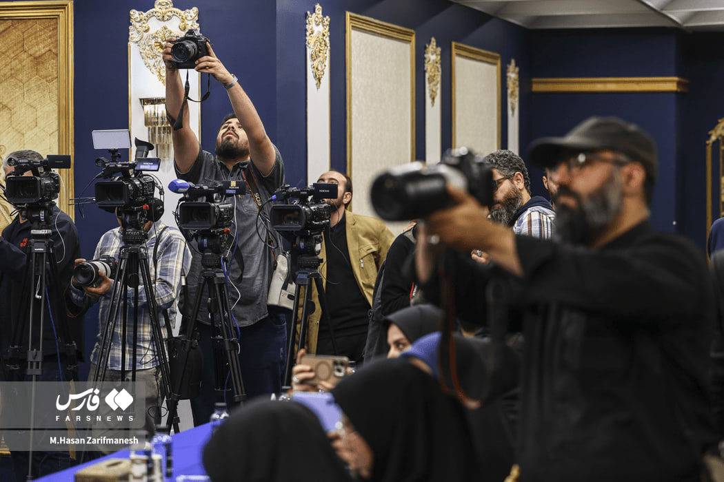 عکس/ نشست خبری رئیس سازمان جغرافیایی وزارت دفاع