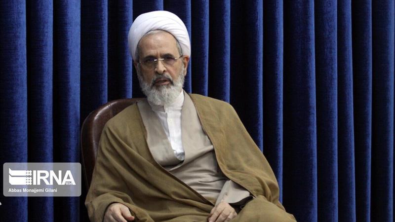 حوزهای که «قیام لله» را محور قرار دهد، معادلات جهانی را تغییر میدهد