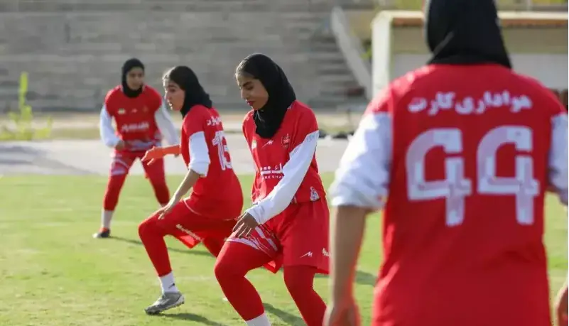 زنان پرسپولیس به دنبال پایان خوش نیمفصل