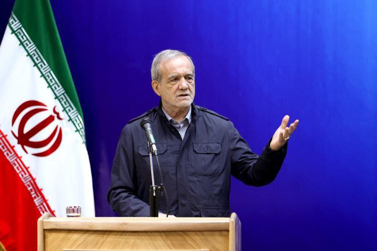 عکس/ نشست شورای راهبردی وزارت دفاع و پشتیبانی نیروهای مسلح با حضور رئیس‌جمهور