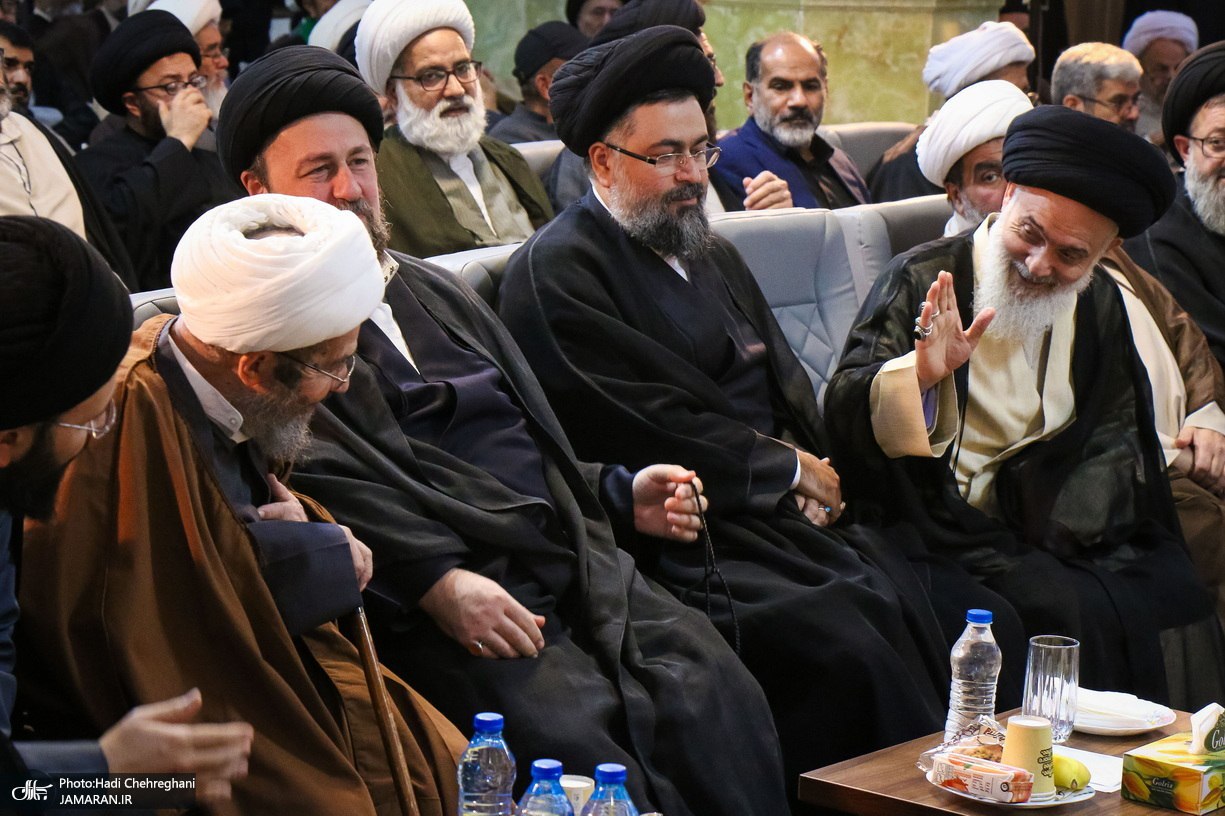 رونمایی از کتاب «مفتاح الهدایه فی شرح تحریر الوسیله»