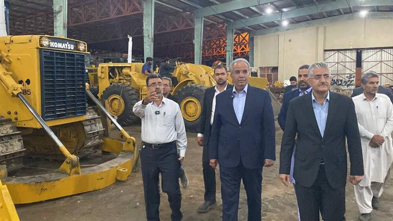 کاهش نرخ بیکاری با بهکارگیری جوانان بومی در عرصههای صنعتی