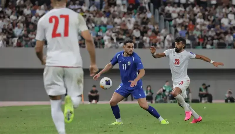 ازبکستان با لباسهای فینال کافا مقابل ایران